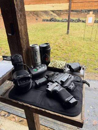 FAA AIR MARSHALL QUALIFICATION PISTOL DRILL 🤟Něco málo z nedělního tréninku střelby ze skrytého nošení 🫡 Klidnou neděli...