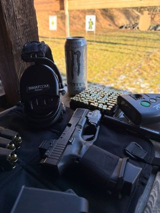 F.A.S.T. DRILL od @pistoldashtraining a nedělní klubový trénink pistole a dnešní nejlepší čas 🫡 #pistol #shooting...